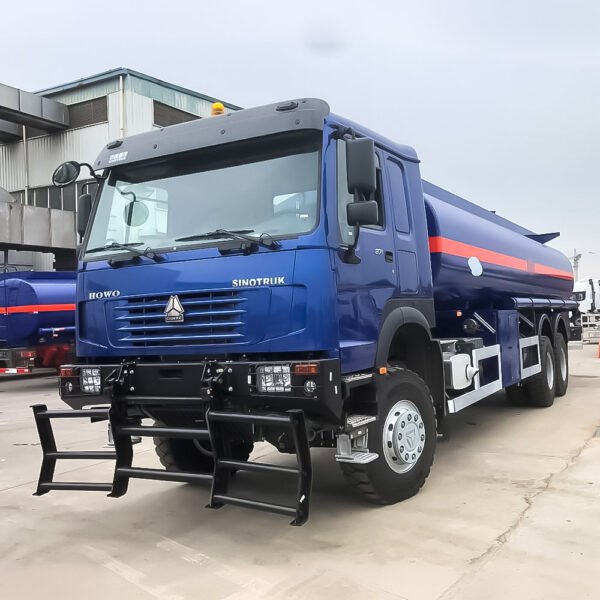HOWO 371hp 6x4 fuel tank truck for diesel transport