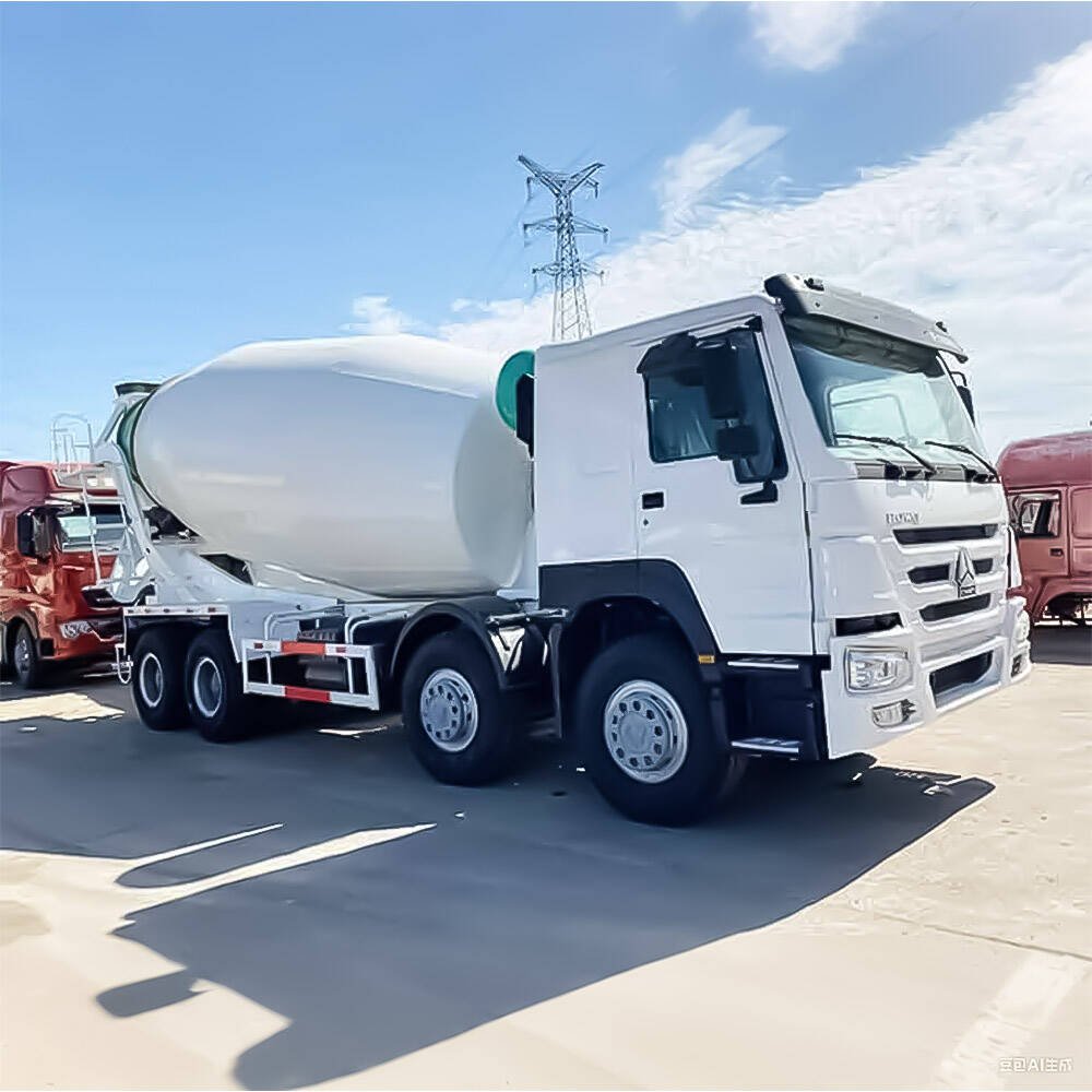 Howo 8X4 Heavy-Duty Concrete Mixer Truck for construction