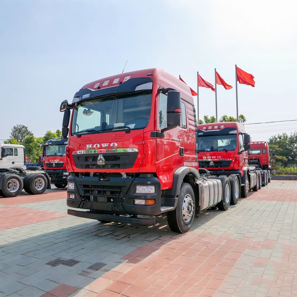 Front and side view of HOWO TX 430HP 6X4 tractor truck
