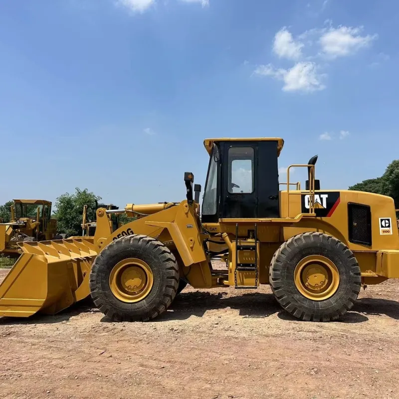 Side profile of Used CAT 950 Wheel Loader with 2.7m³ bucket
