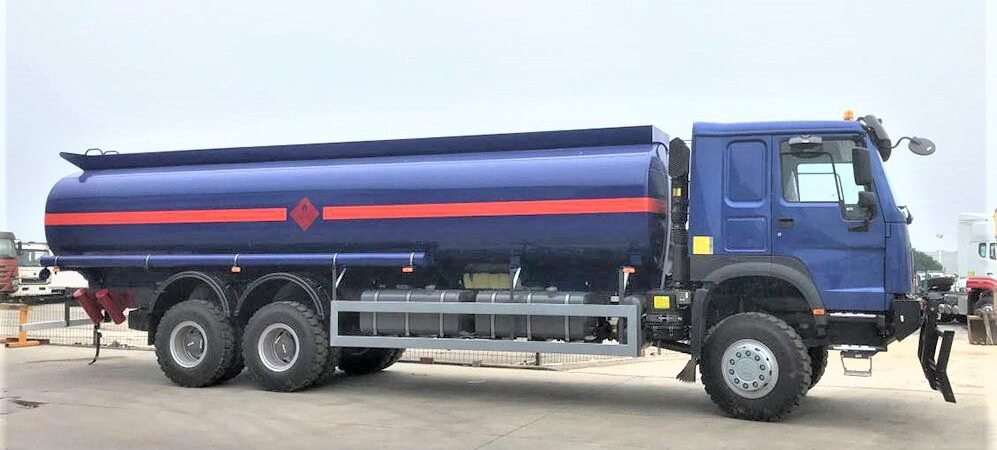 HOWO 371hp 6x4 fuel tank truck for diesel transport