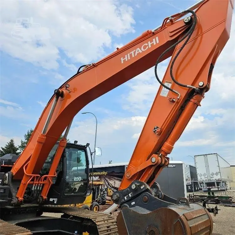 Used Hitachi EX300 ZX300 Excavator boom close-up showing hydraulic cylinders and arm structure
