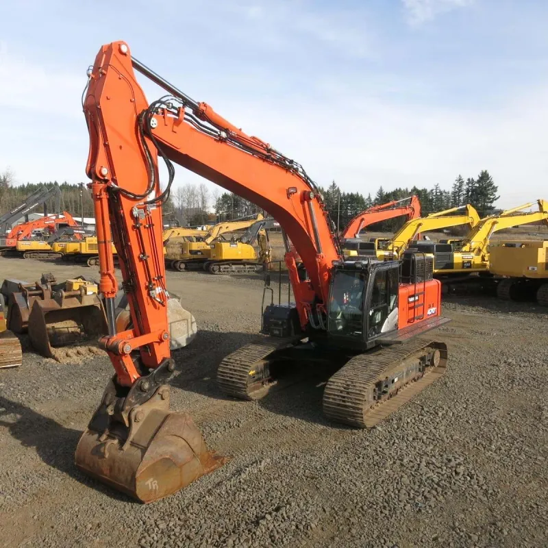 Used Hitachi ZX470 Excavator close-up of bucket and boom showing hydraulic connections and digging capability