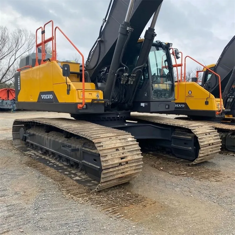 Close-up of Volvo EC480 Excavator tracks showing durability and heavy-duty construction