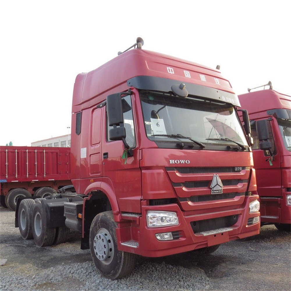 Howo 375 6×4 Heavy-Duty Tractor Truck front view with high-roof cabin and reinforced chassis