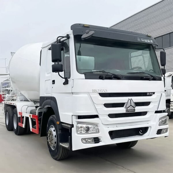 Howo 375 HP 6x4 Concrete Mixer Truck