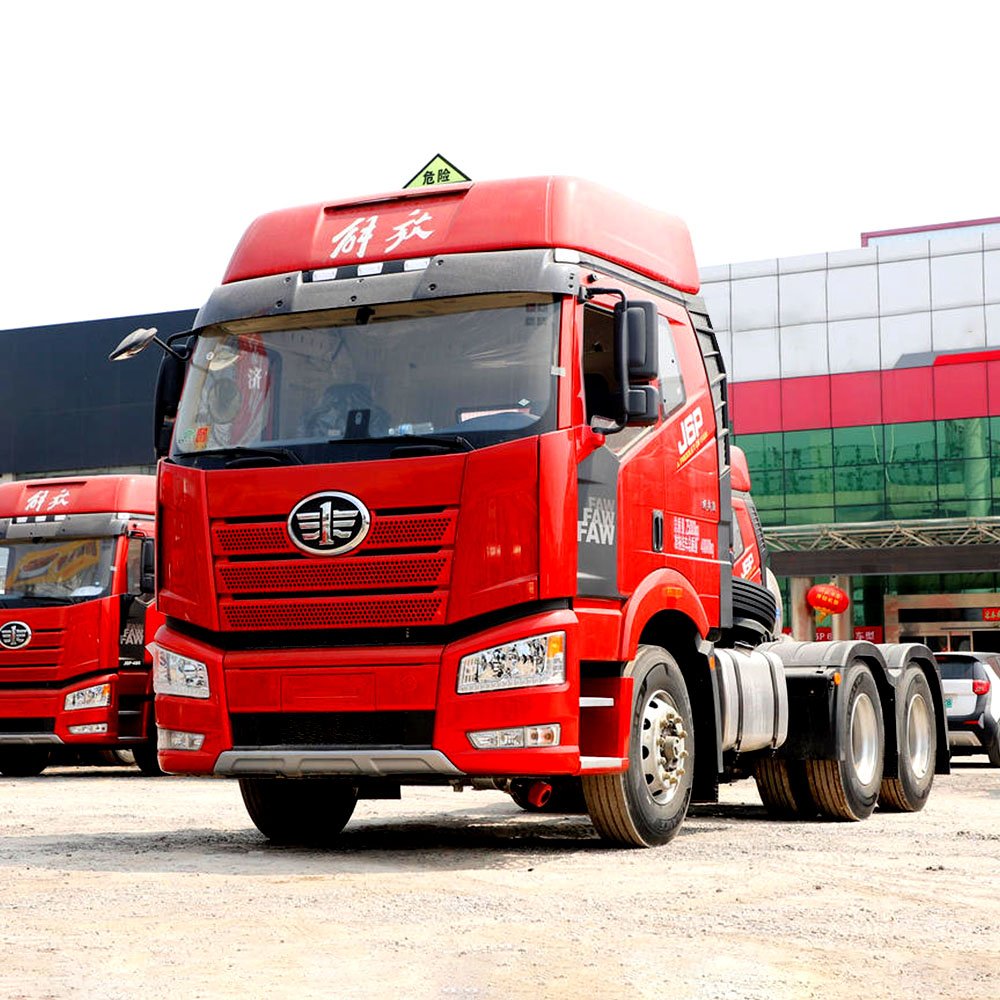 FAW J6P 460HP 6×4 Tractor Truck front and side view