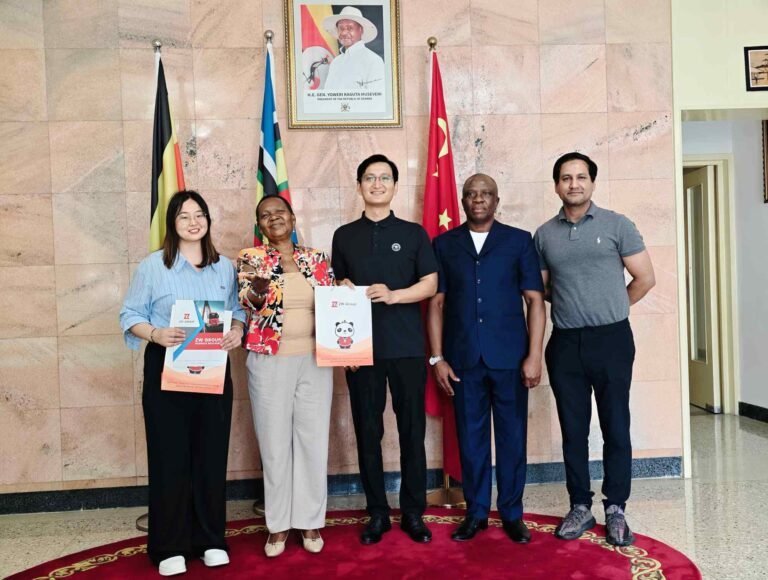 ZW Group senior executives meet with H.E. Ambassador Oliver Wonekha of Uganda in Beijing to establish strategic heavy transport and infrastructure partnerships.