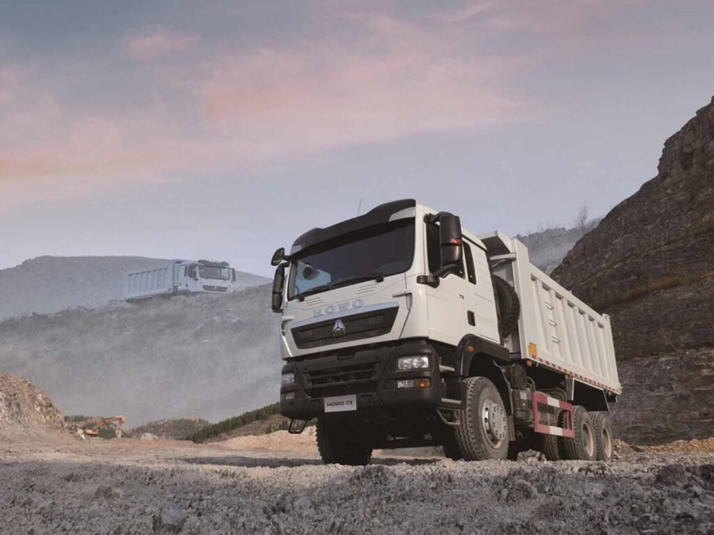 HOWO dump truck for African construction and mining applications
